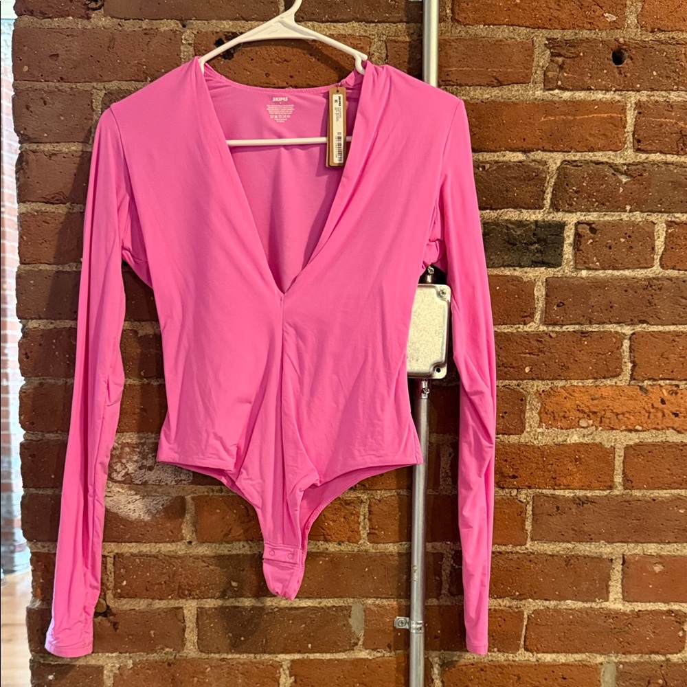 SKIMS Hot Pink V-Neck Bodysuit